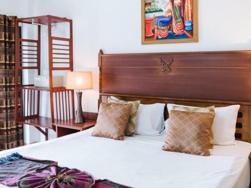 Hostal Rendezvous Guesthouse