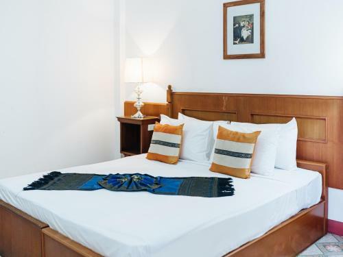 Hostal Rendezvous Guesthouse