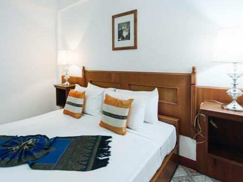 Hostal Rendezvous Guesthouse
