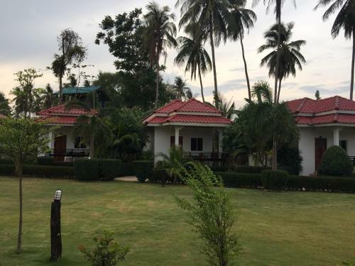 Hotel Hana Lanta Resort