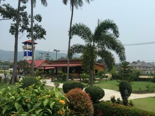 Hotel Hana Lanta Resort