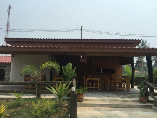Hotel Hana Lanta Resort