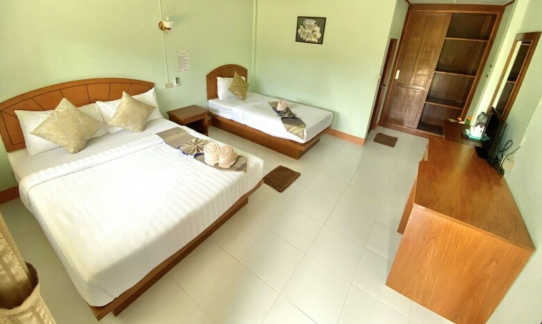 Hotel Lanta Emerald Bungalow