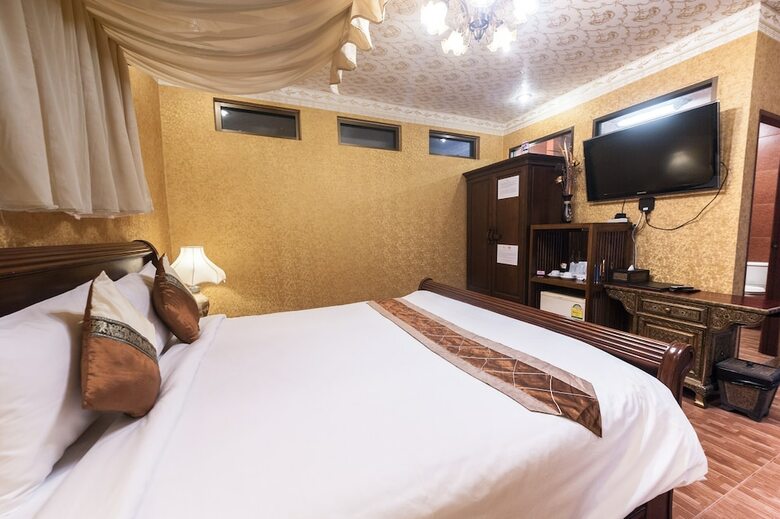 Hotel Ruen Ariya Resort
