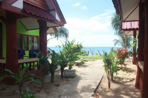 Hotel Nature Beach Resort, Koh Lanta