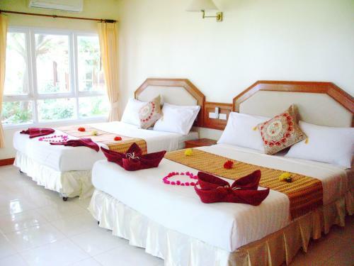 Lanta Palm Beach Resort
