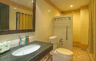 Hotel Lanta Pura Beach Resort
