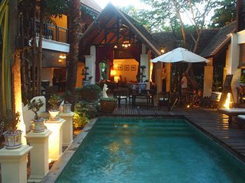 Hotel Tri Yaan Ros Colonial House