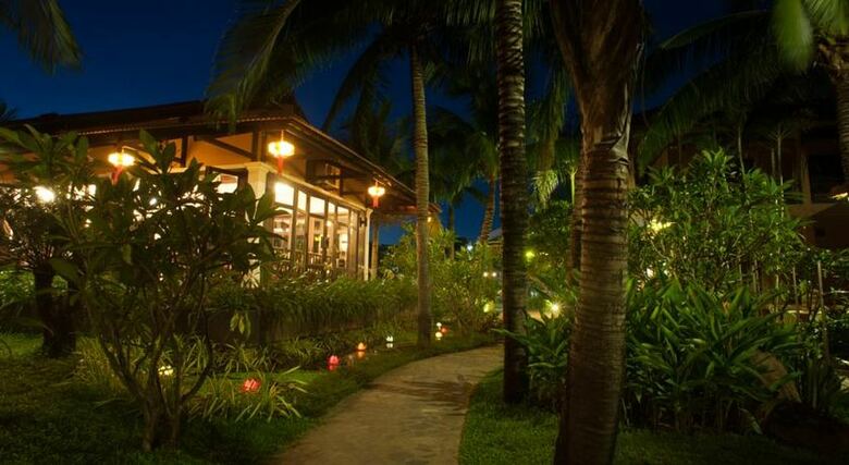 Hotel Vinh Hung Resort