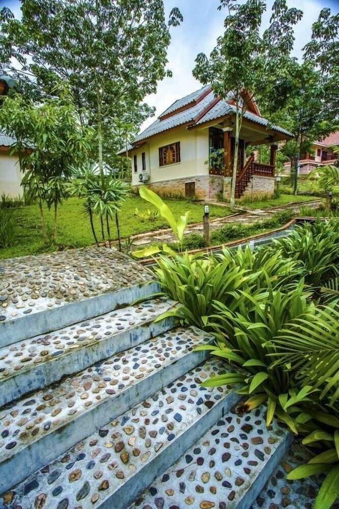 Hotel Mont Goei Pai