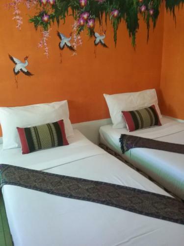 Hostal Born Guest House