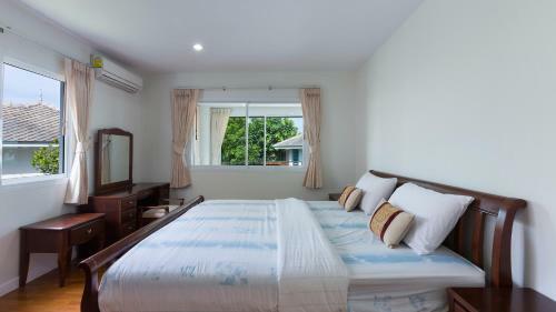Apartamentos Baan Poolom Beachfront Condominium