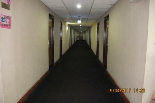 Ayutthaya Thenee Hotel
