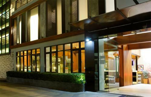 Izen Budget Hotel & Residence