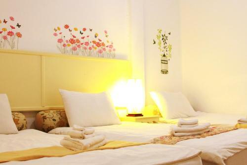 Hostal The Nimman13 Guesthouse