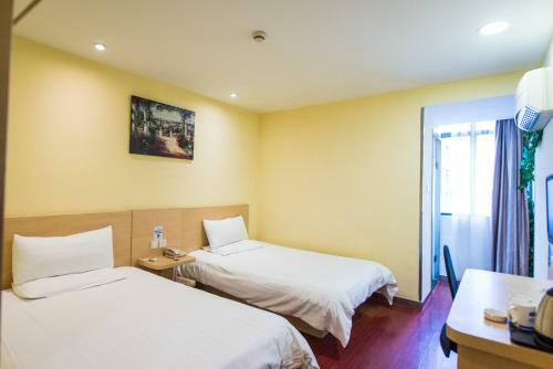 Hotel Hanting Express Shanghai Xikang Road