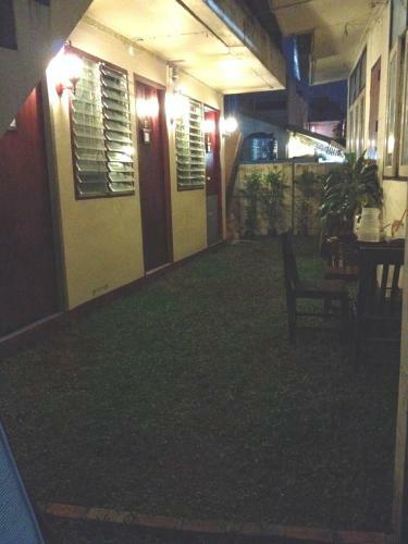 Hostal Coffee In Narrow Guesthouse