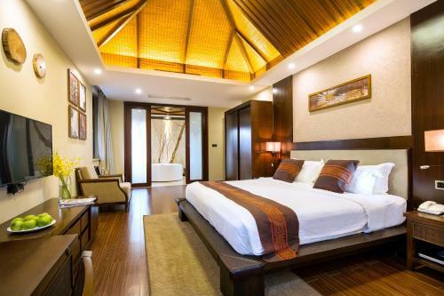 Hotel Yalong Bay Villas & Spa