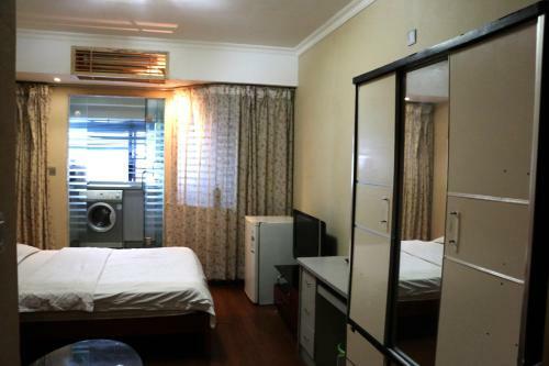 Shenzhen Style Apartment