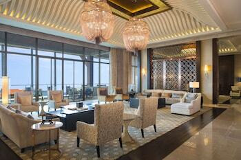 Hotel Renaissance Sanya Resort & Spa