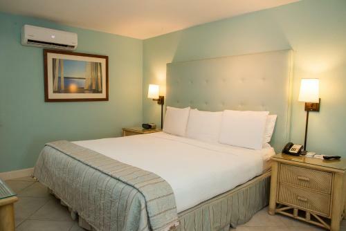 Trade Winds Hotel