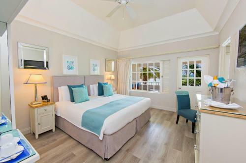 Hotel Blue Waters Resort And Spa
