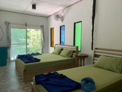 Hostal Mata Guesthouse