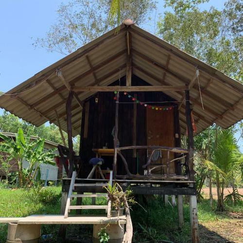 Hostal Mata Guesthouse