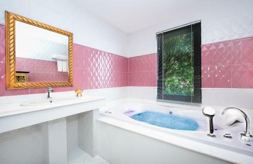 Hotel Jamahkiri Resort