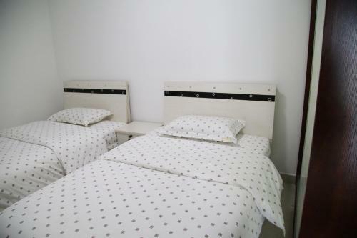 Dongmenju Apartment
