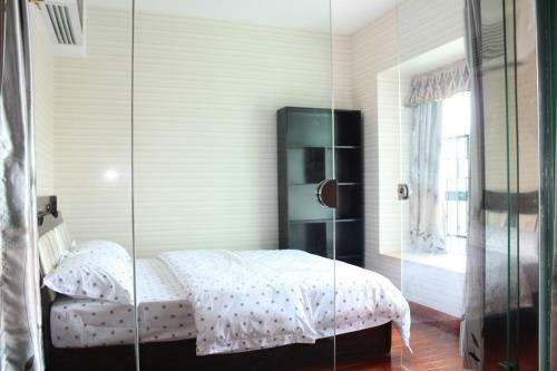 Dongmenju Apartment