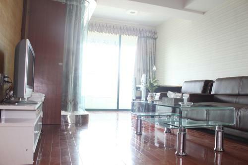 Dongmenju Apartment