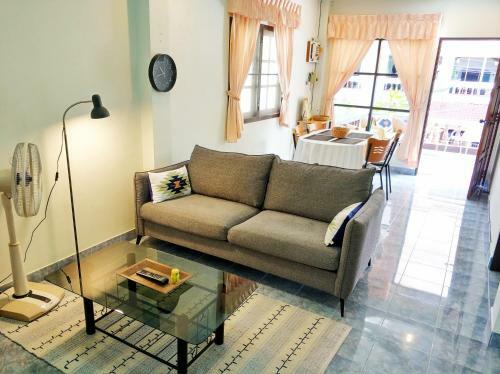 Hostal Waree's Guesthouse