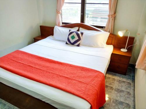 Hostal Waree's Guesthouse