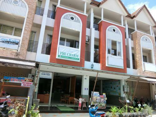 Hotel The Charm Kata