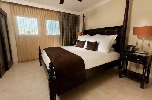 Hotel Ocean Two Resort & Residences