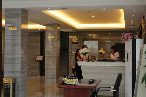 169 Hotel