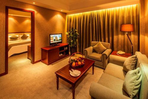 Grand Park Jiayou Hotel Shanghai