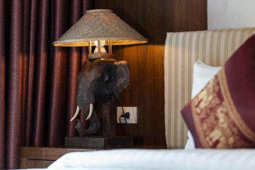 Hotel Phuket Abc Groups