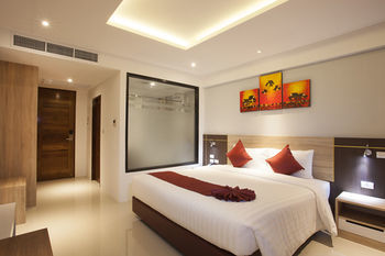 Hotel Paripas Patong Resort