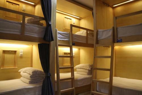 Posada The Phoenix Hostel Shanghai
