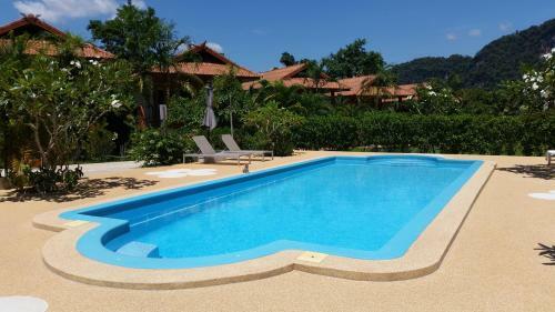 Hotel Khao Sok Jasmine Garden Resort
