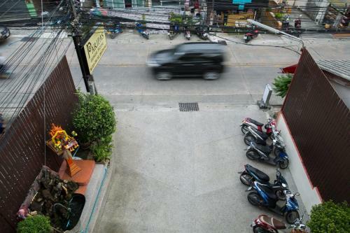 Aparthotel Paripas Express Patong