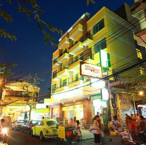 Albergue Sakul House