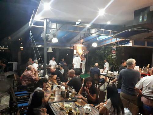 Hostal Baan Natacha Beachfront Guesthouse