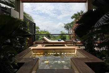 Hotel Ayara Hilltops