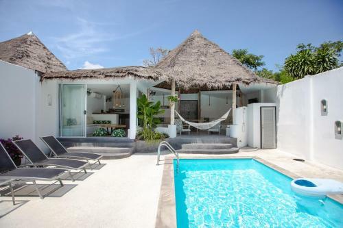 Eden Beach Villas