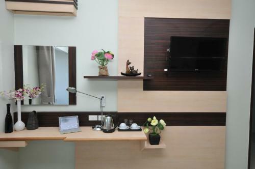 Hotel Am Surin Place