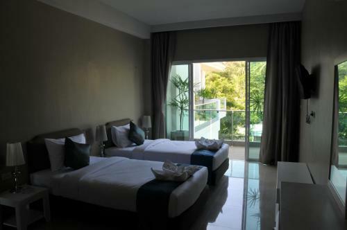 Hotel Am Surin Place