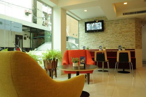 Bkk Home 24 Boutique Hotel